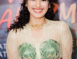 Mawar De Jongh Menjadi Tokoh Utama Dalam Film Sampai Titik Terakhirmu