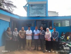 Kunjungi SPPG Duren Sawit, Ketua Komisi III DPR RI Soroti Pentingnya SOP Dapur
