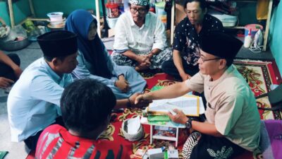 Kilau di Balik Kisah Cinta Seorang Pemulung : Hindari Penyimpangan Seks Yayasan Humaniora Rumah Kemanusiaan Nikahkan Pemulung
