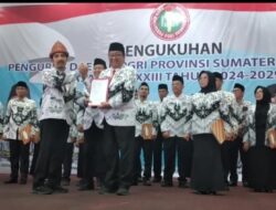 Riza Fahlevi Resmi Pimpin PGRI Sumsel, Siap Perjuangkan Kesejahteraan Guru