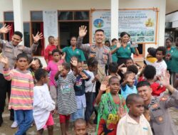 Bakti Sosial Satgas Damai Cartenz Perkuat Kedekatan Polri dengan Masyarakat Papua