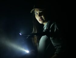 ‘402 Rumah Sakit Angker Korea’ Resmi Tayang, Anggy Umbara Janjikan Plot Twist Berbeda dari Versi Aslinya