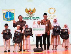 Pramono Anung Ajak Anak Yatim Sambut Tahun Ajaran Baru Lewat Santunan dan Belanja Bersama