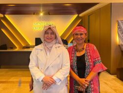 Menyalakan Kembali Obor Pattimura: Ikhtiar Budaya Lelly Majo Merawat Sejarah dari Saparua