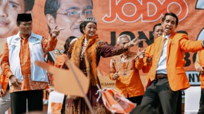 Film Bapak Paling Jujur: Ketika Calon Gubernur Tak Lagi Bisa Berbohong