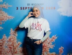 Pesan Menusuk Hati Fanny Kondoh untuk Mendiang Suami Usai Nonton, Bikin Gala Premiere ‘Baby Udon’ di Jakarta Banjir Air Mata