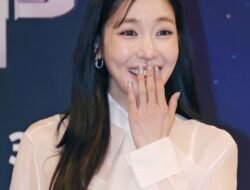 Tiffany Young Bawa “Edge of Calm” ke Jakarta, Rayakan 10 Tahun Perjalanan Solo