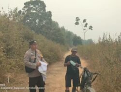 Cegah Dampak Karhutla, Polsek Rantau Bayur Gelar Patroli Mitigasi dan Bagikan Masker Gratis