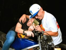 Ariel NOAH Dapat Suzuki RGR 150,Kado Nostalgia dari Gading Marten