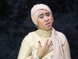 Lina Rose, Menyimpan Rindu pada Nazwa Lewat Musik